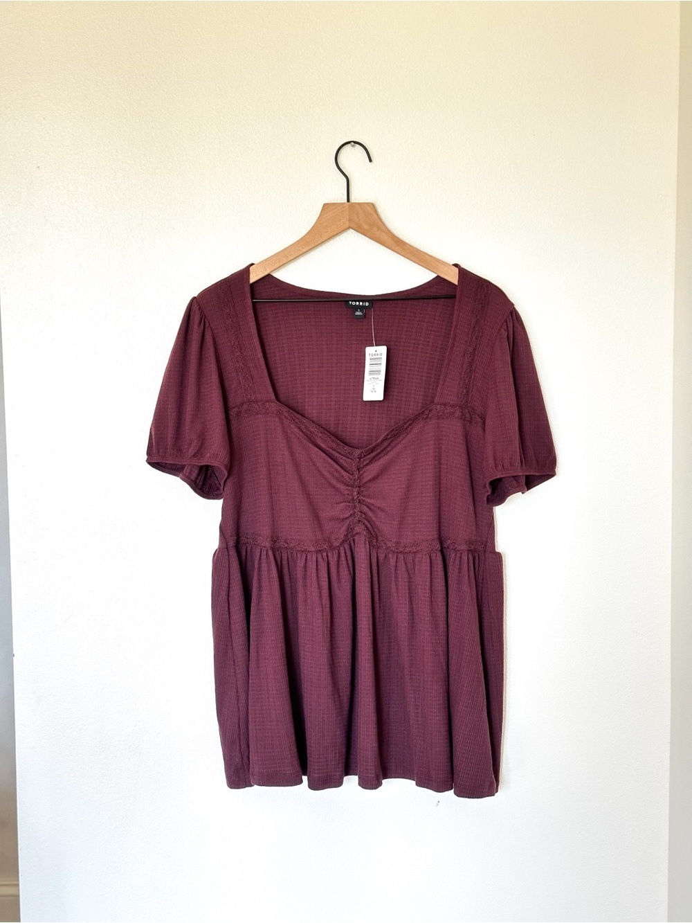 Torrid Women's Babydoll Top in Burgundy Size 1
